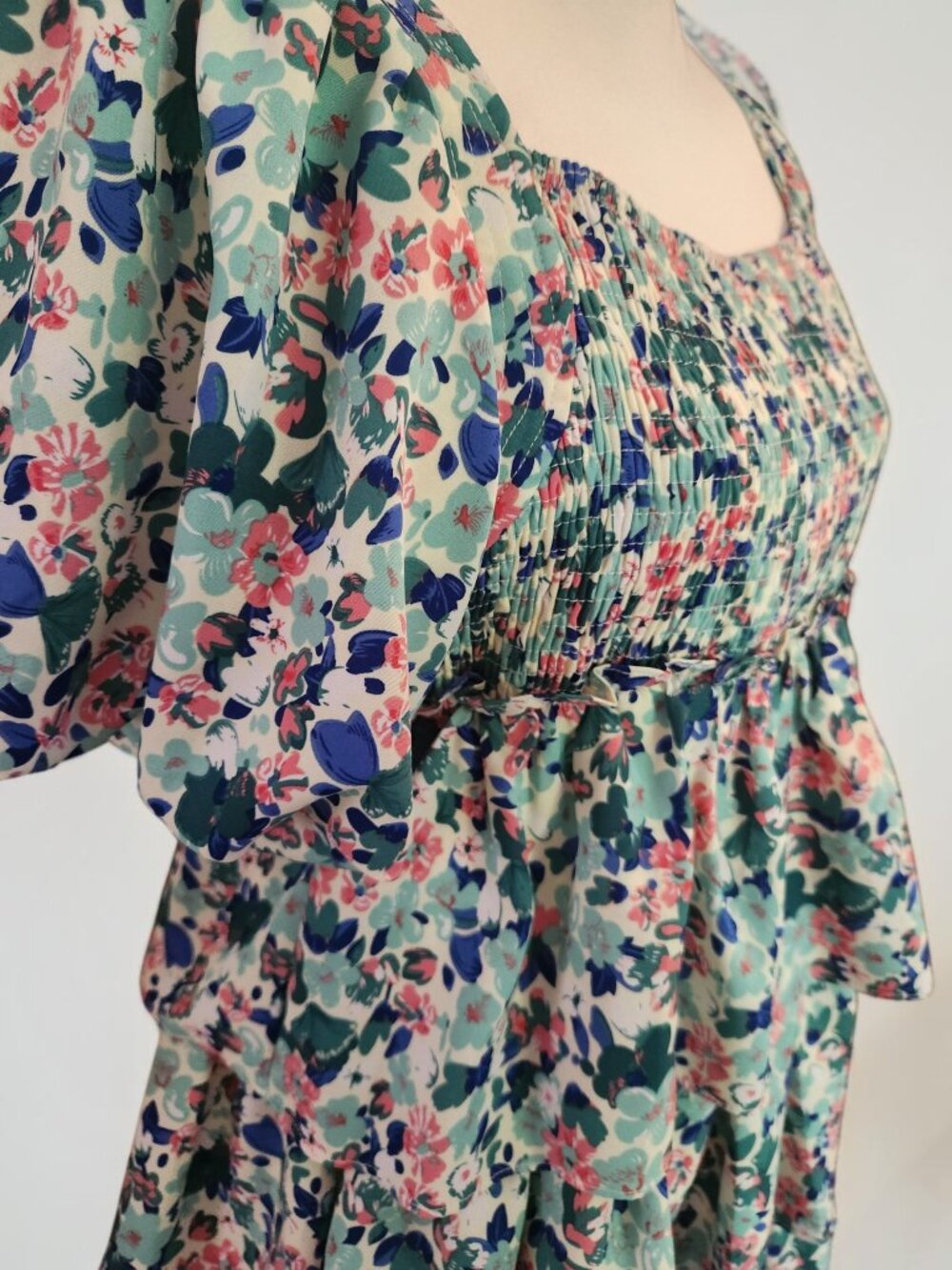 🌼 First Love Dress Size Large NWT | Floral Smocked Babydoll Mini - Picture 6 of 12